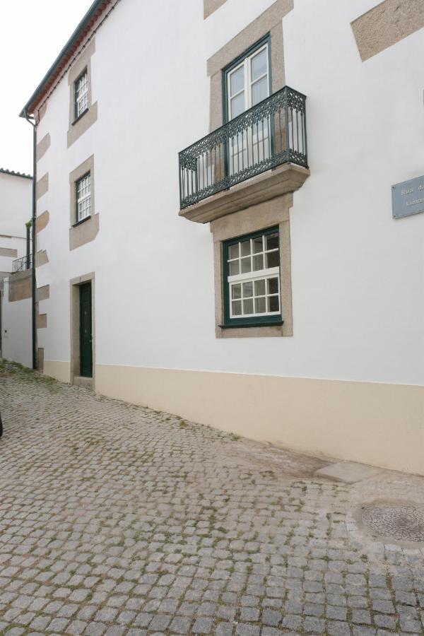 פיניאל Casa Da Praca - Guest House מראה חיצוני תמונה
